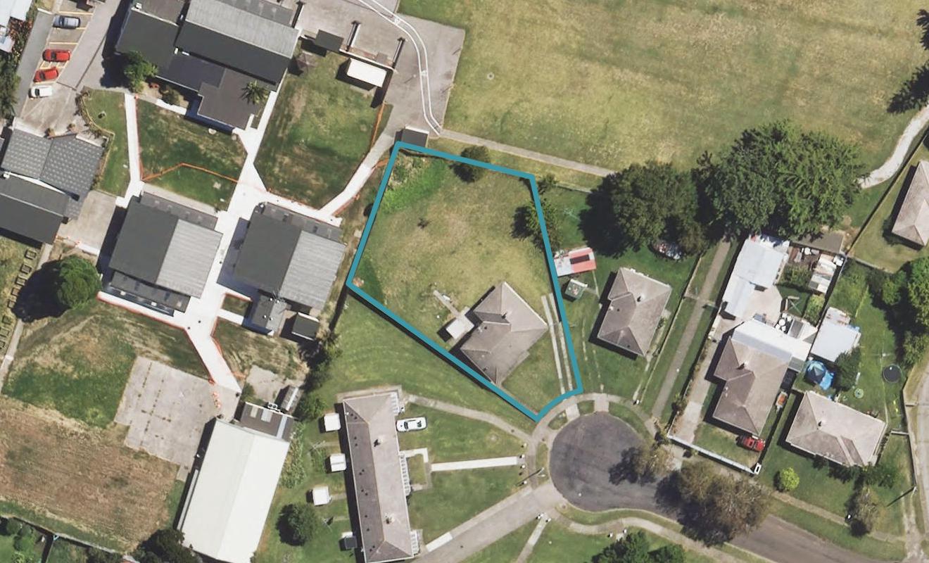 17 Karamu Street, Elgin, Gisborne - Carousel 1