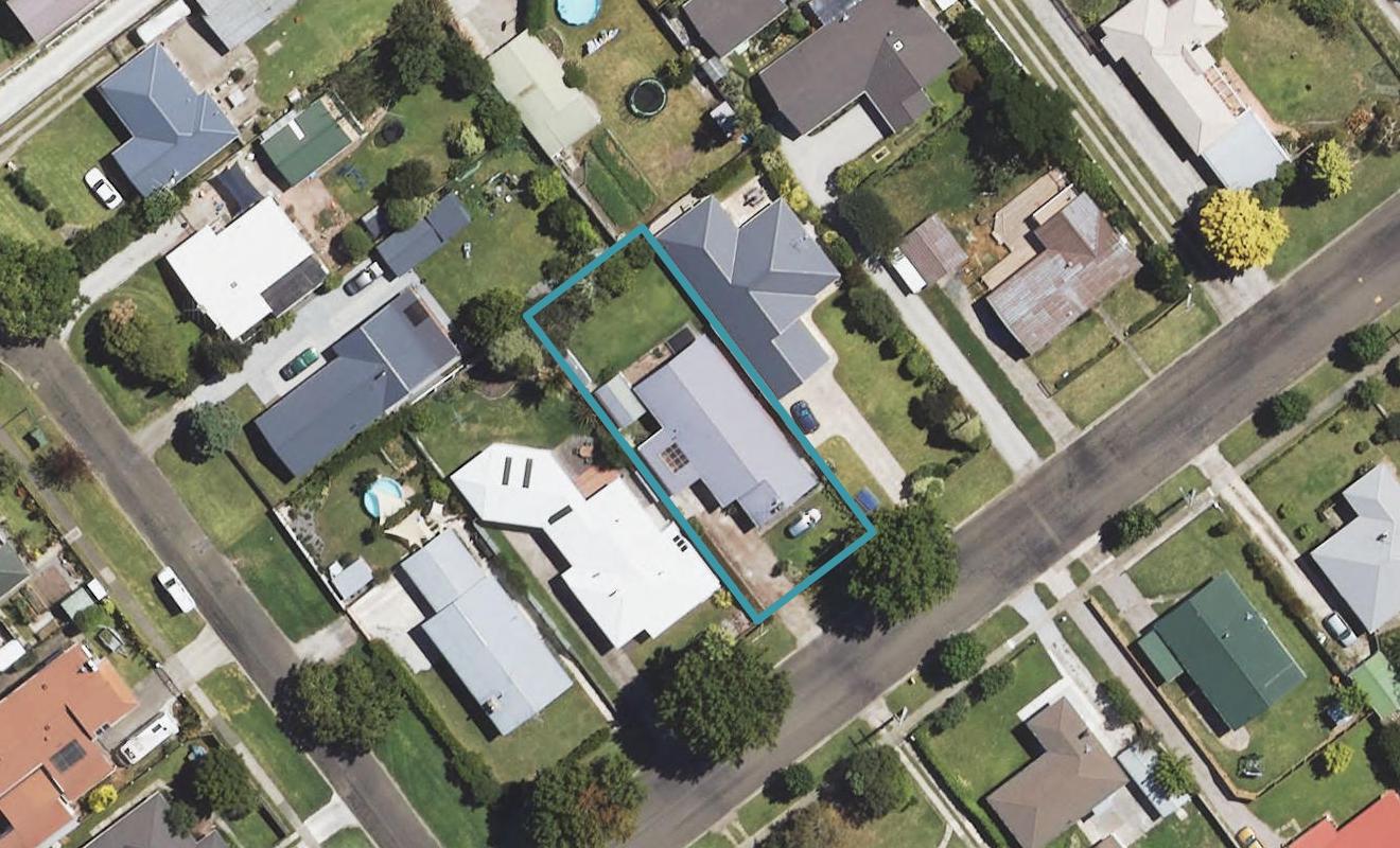 6 Kelvin Street, Inner Kaiti, Gisborne - Carousel 1