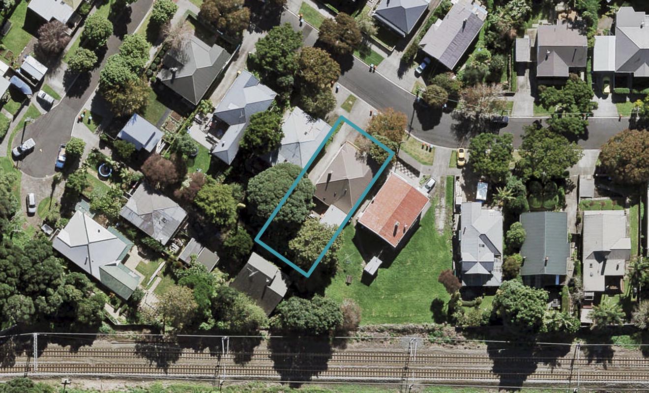 36 Malvern Road, Morningside, Auckland - Carousel 1
