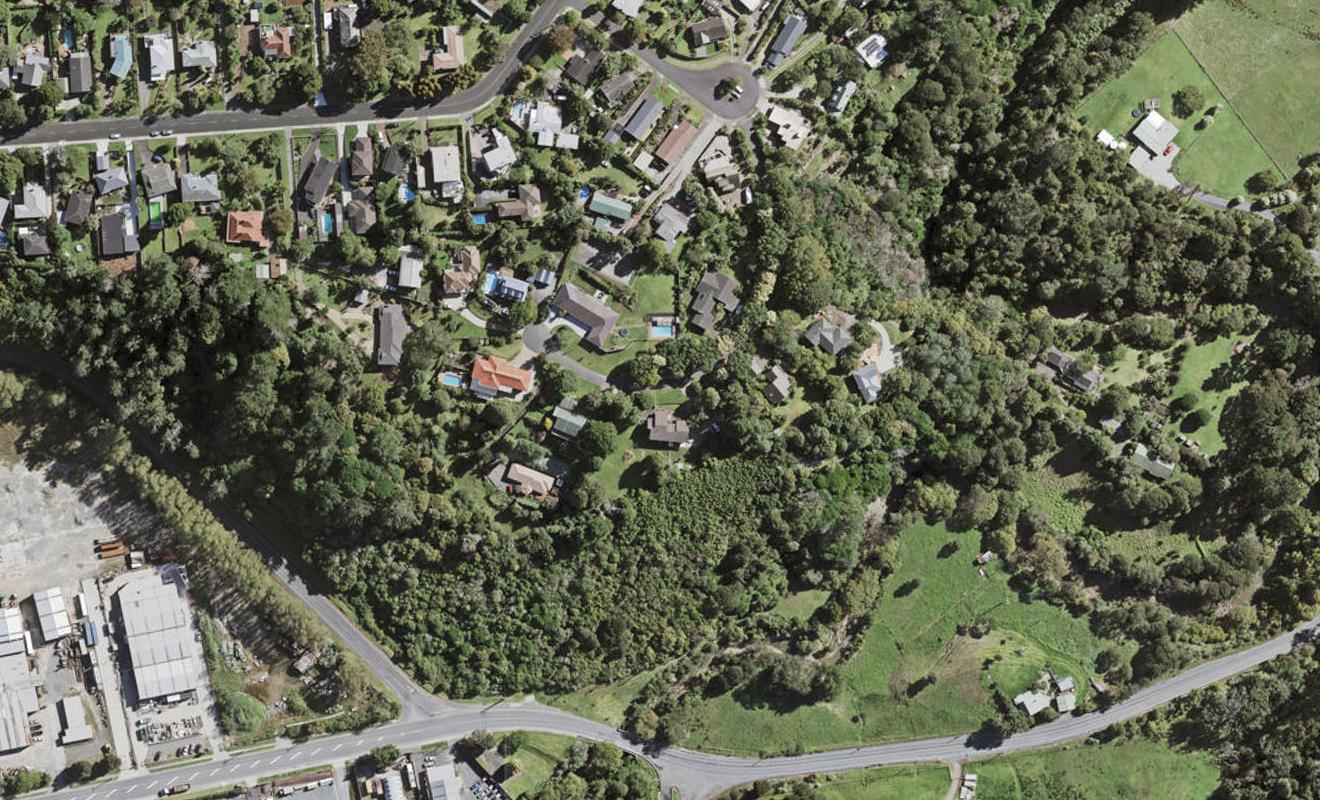 28 Redmount Place, Red Hill, Papakura - Carousel 1
