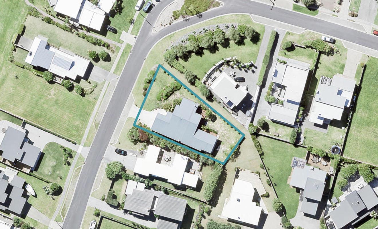 10 Taumata Road, Warkworth - Carousel 1