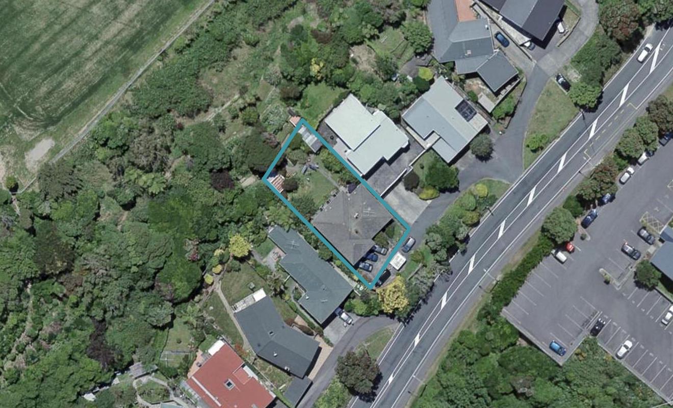 107 Churchill Drive, Crofton Downs, Wellington - Carousel 1
