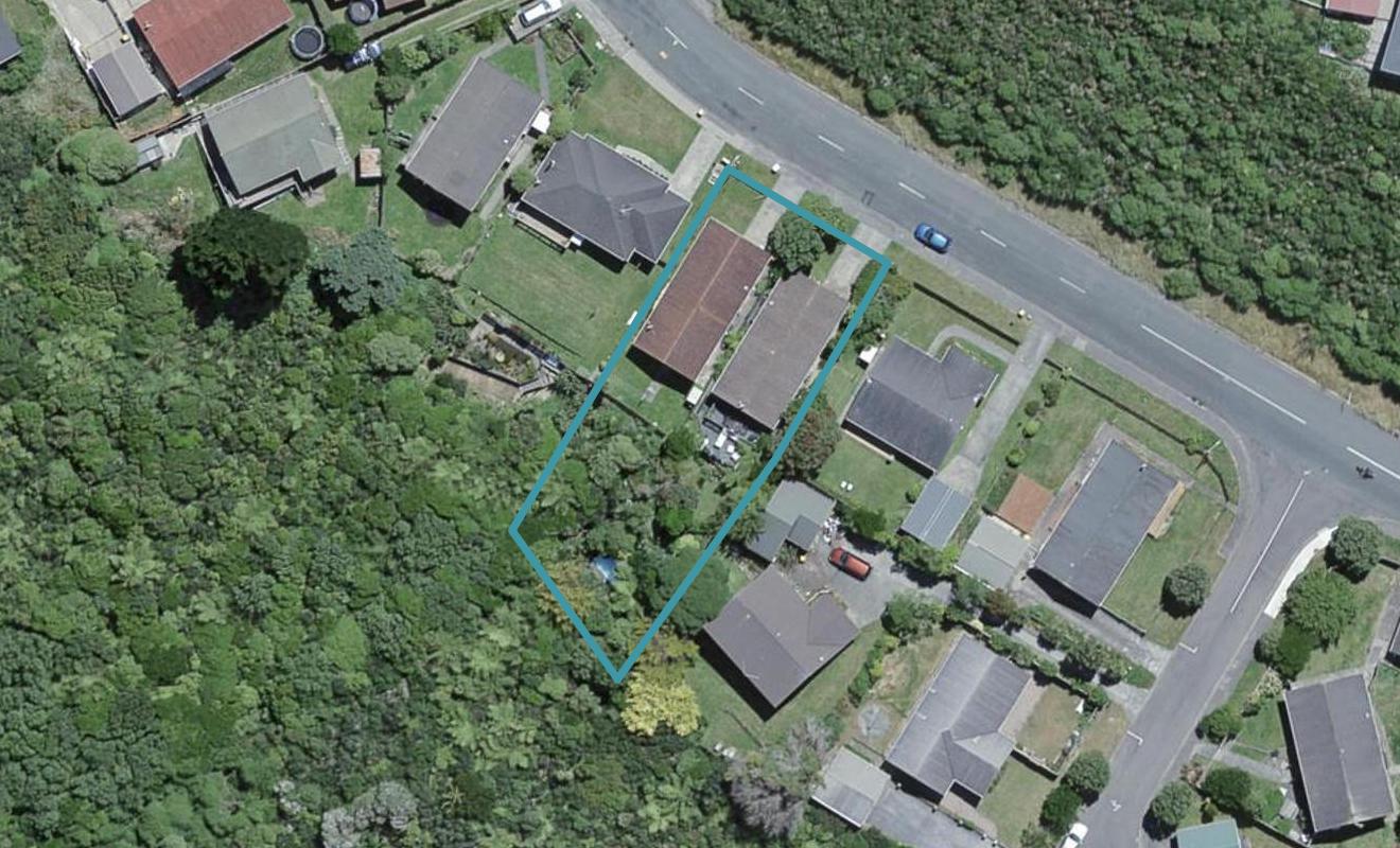 85 Montgomery Avenue, Karori, Wellington - Carousel 1