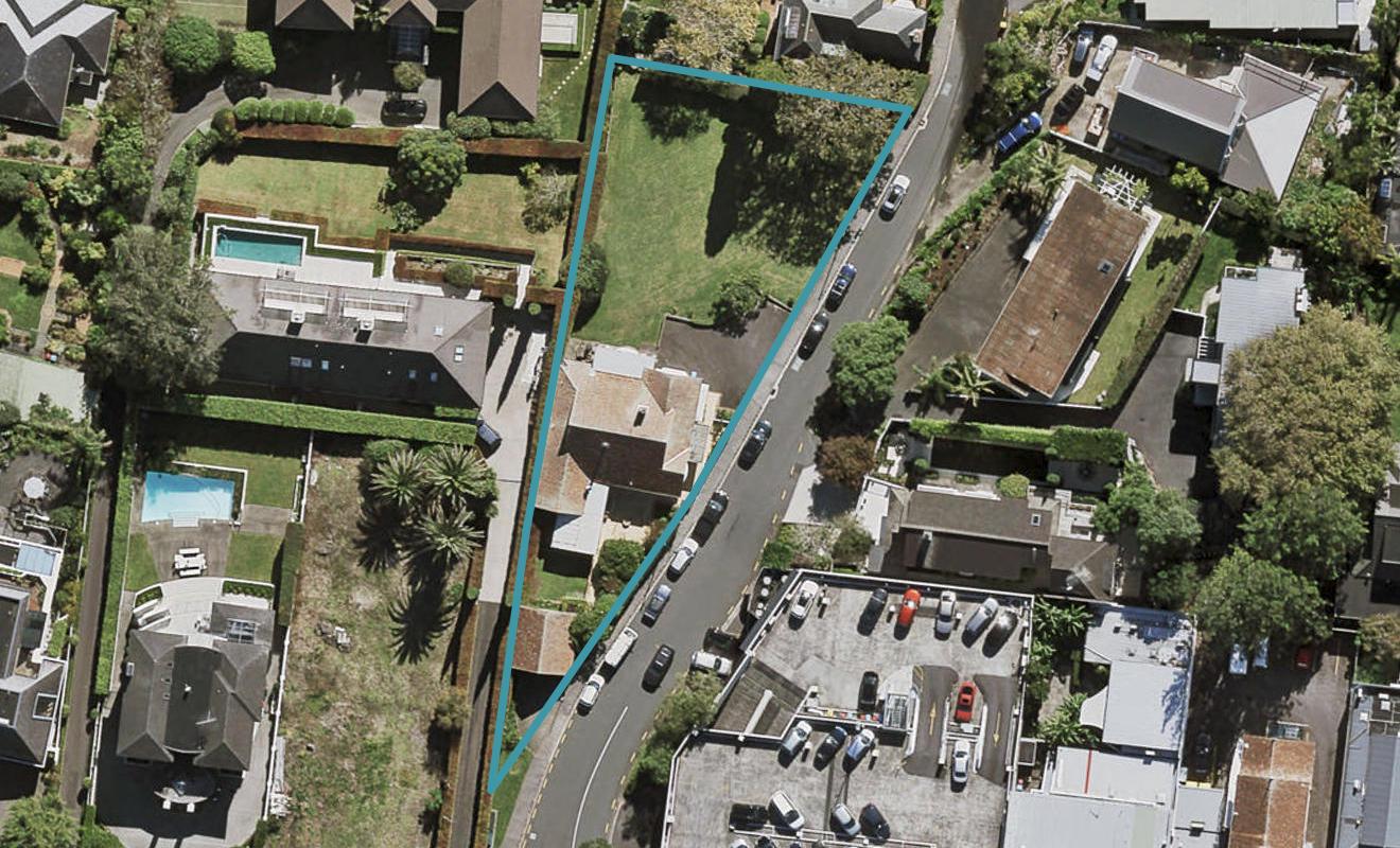 2 Garden Road, Remuera, Auckland - Carousel 1