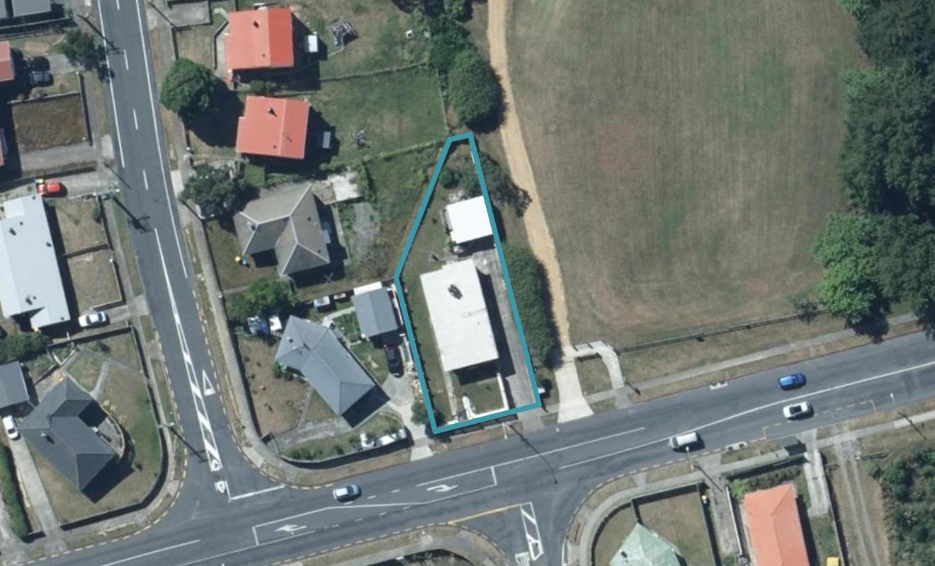 131 Warspite Avenue, Cannons Creek, Porirua - Carousel 1