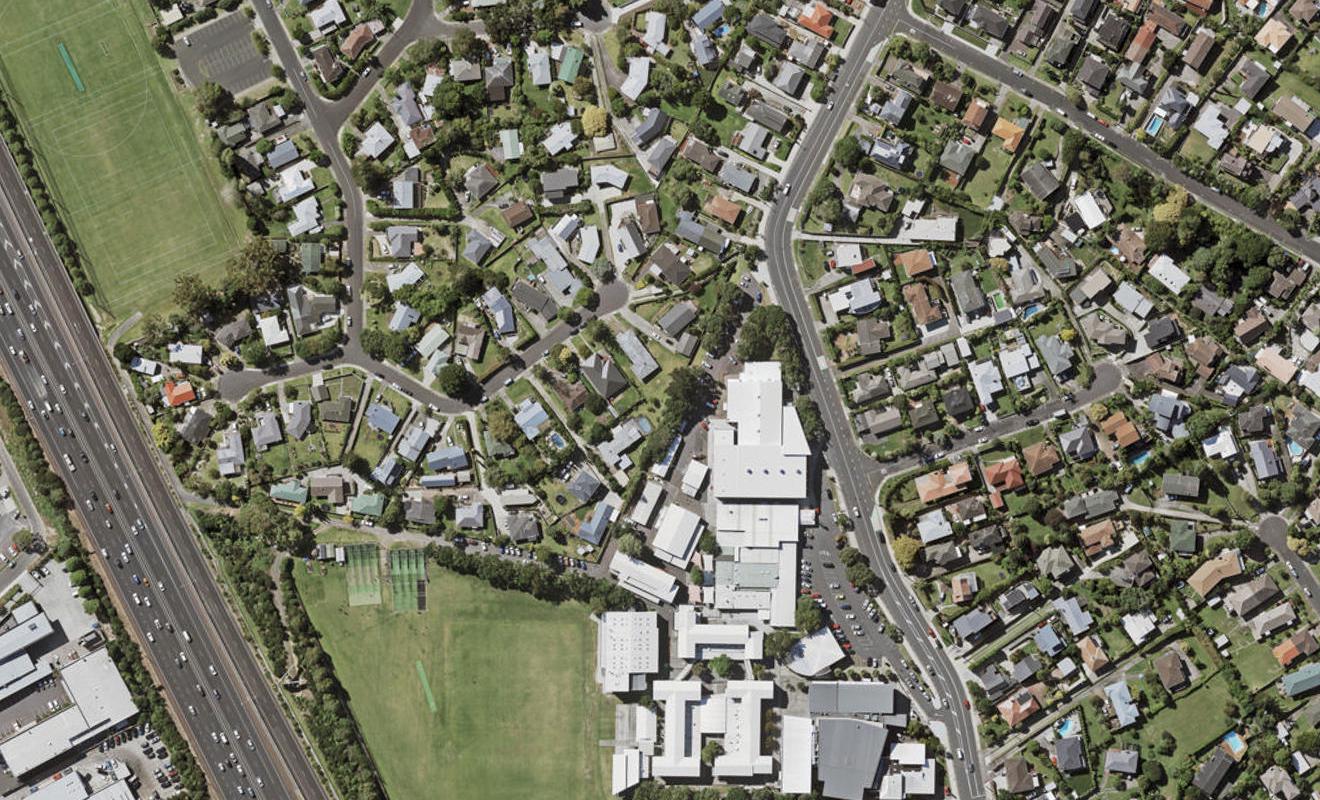 105C Bond Crescent, Forrest Hill, Auckland - Carousel 1