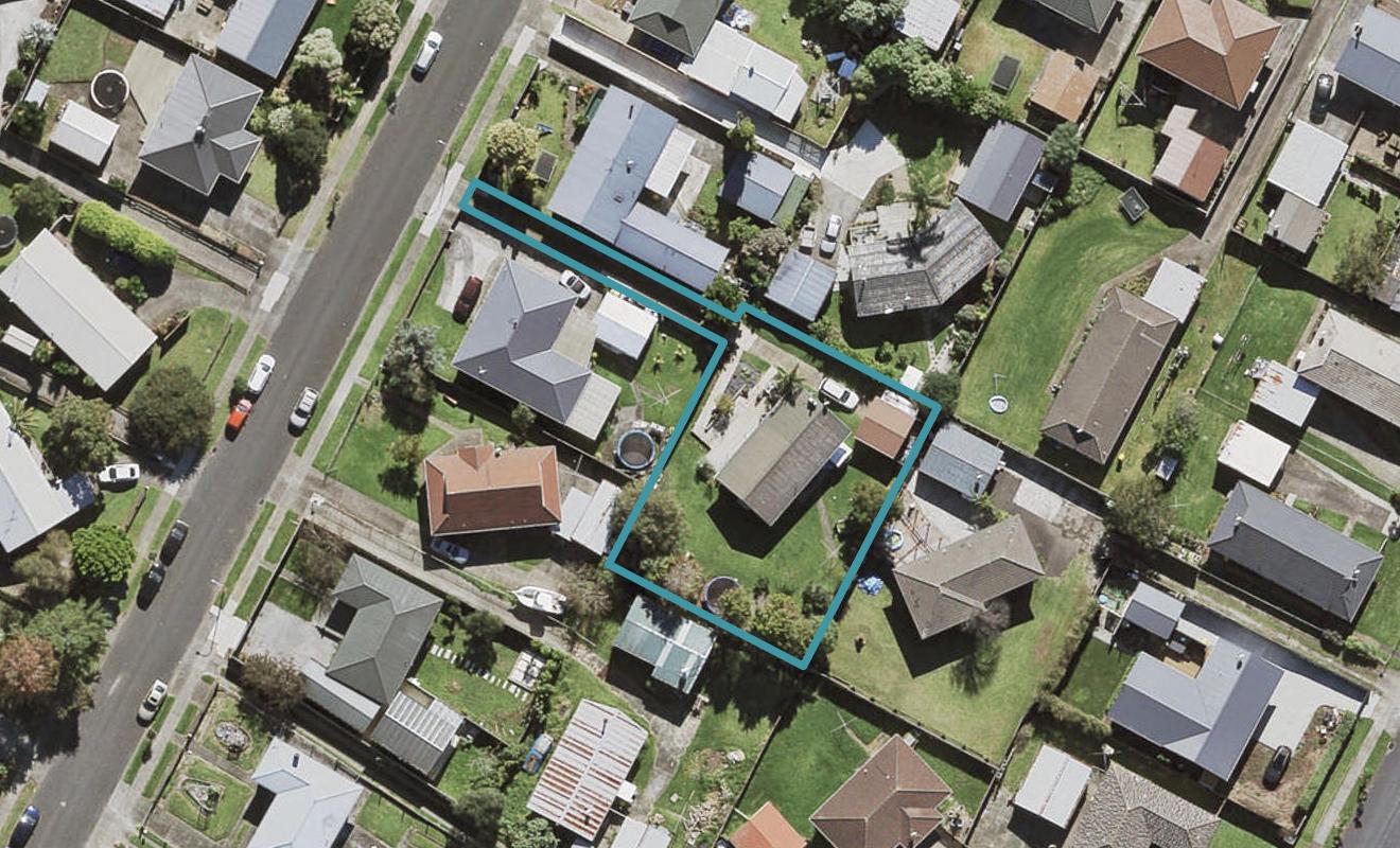 10 Lindis Place, Mangere Bridge, Auckland - Carousel 1