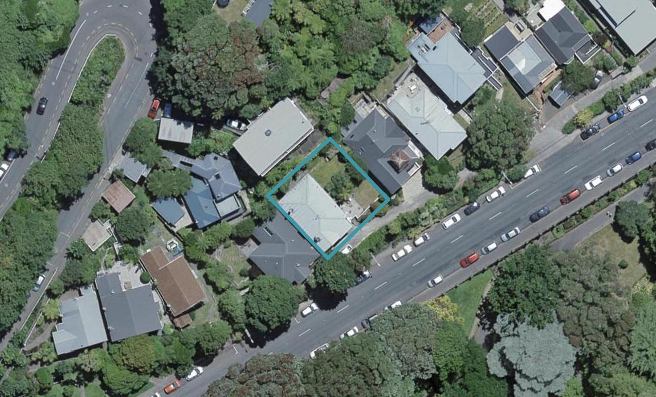 68 Glenmore Street, Northland, Wellington - Carousel 1