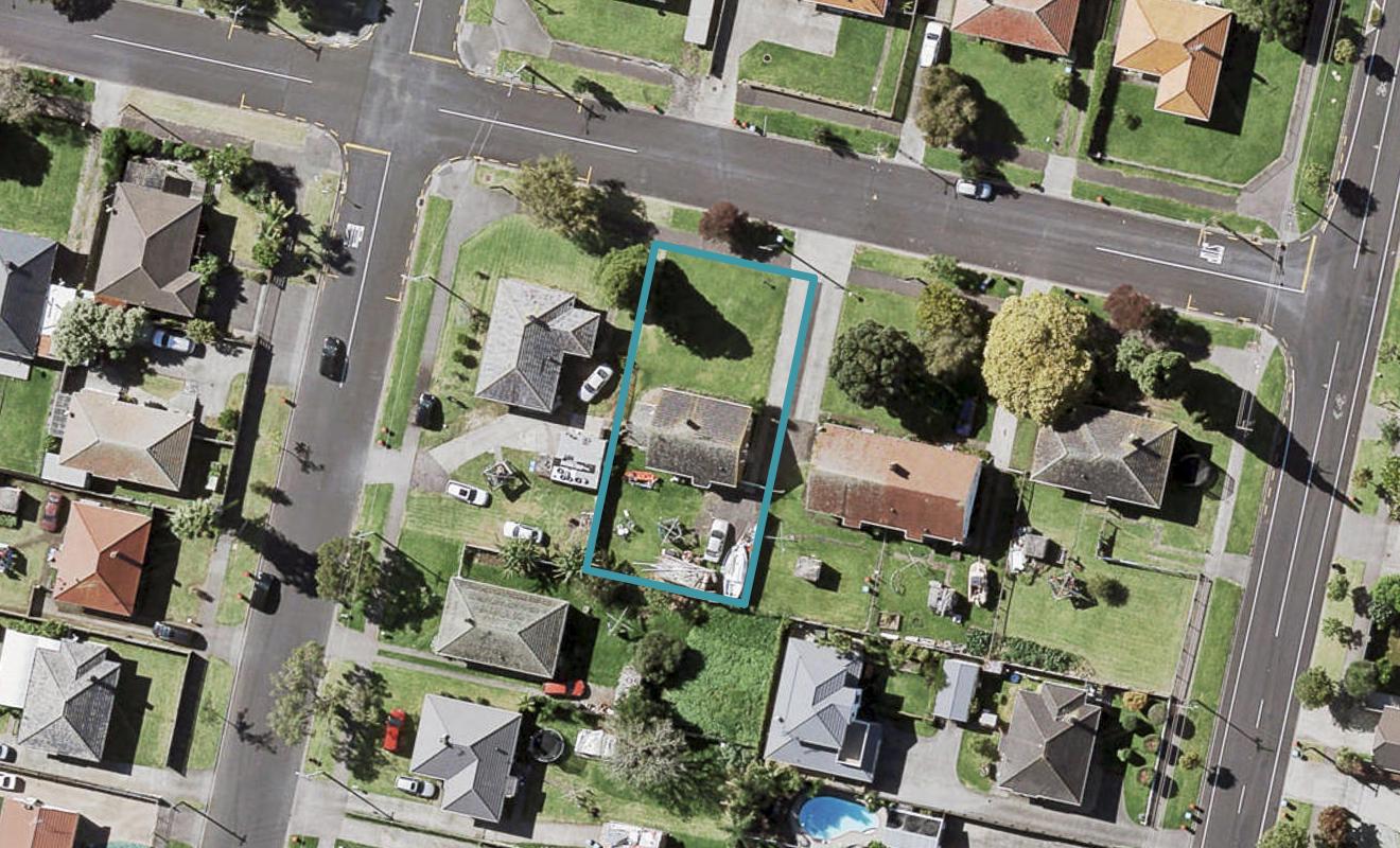 57 Anderson Avenue, Point England, Auckland - Carousel 1