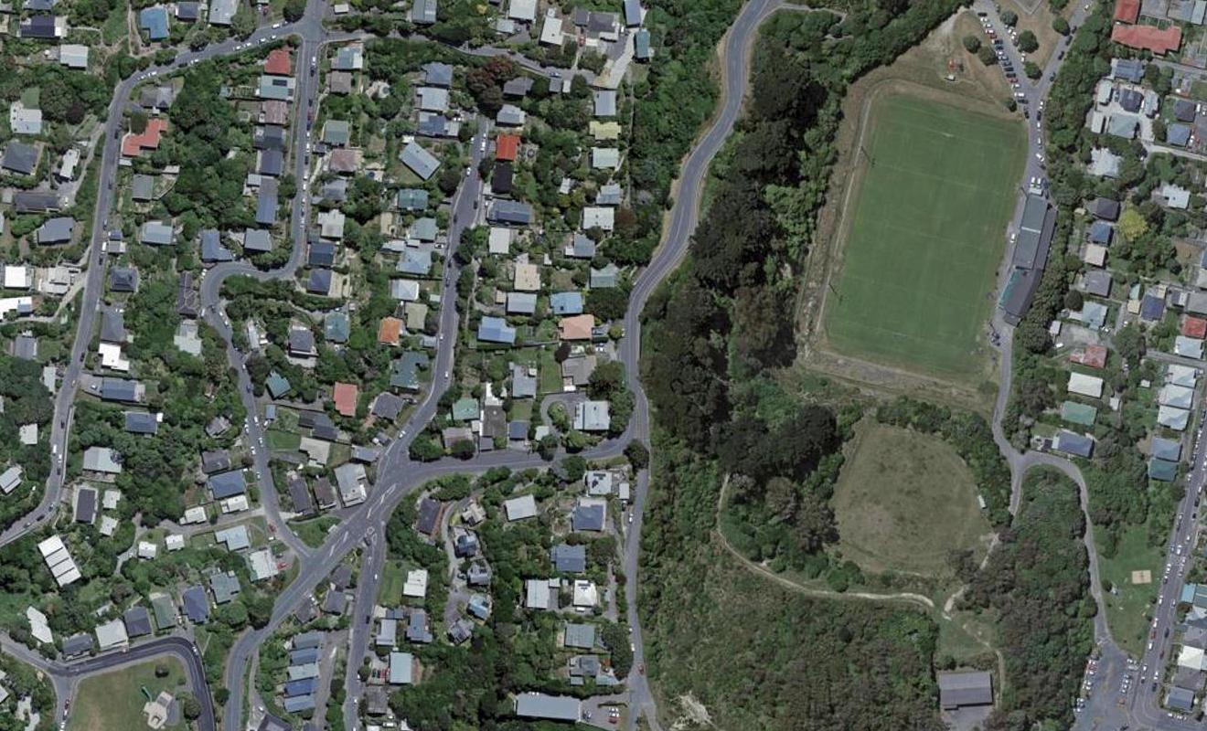 12 Finnimore Terrace, Vogeltown, Wellington - Carousel 1