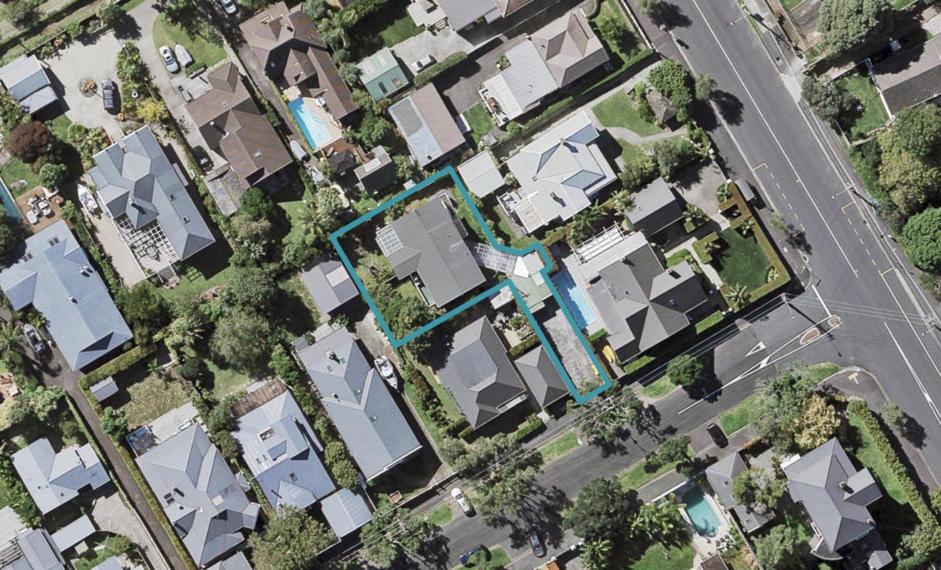 1/0 Ascot Avenue, Narrow Neck, Auckland - Carousel 1