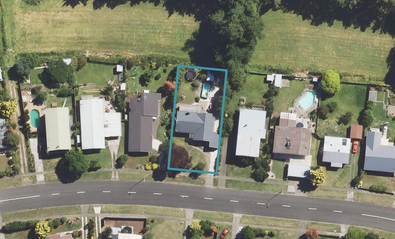 1009 Aberdeen Road, Te Hapara, Gisborne - Carousel 1