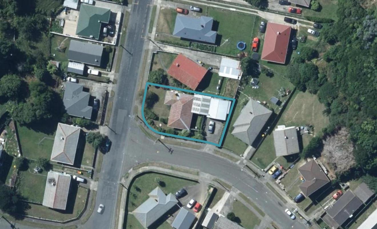 170 Sievers Grove, Cannons Creek, Porirua - Carousel 1
