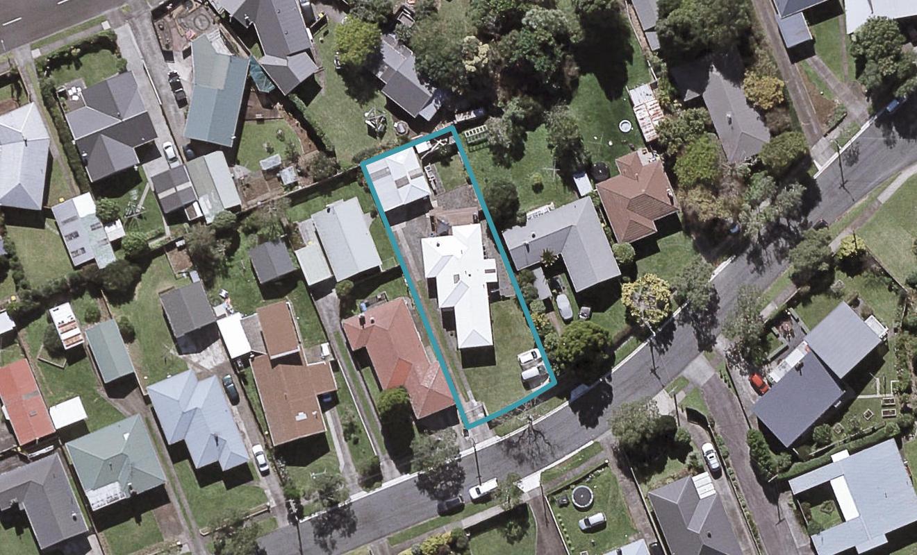 29 Turakina Street, Merrilands, New Plymouth - Carousel 1