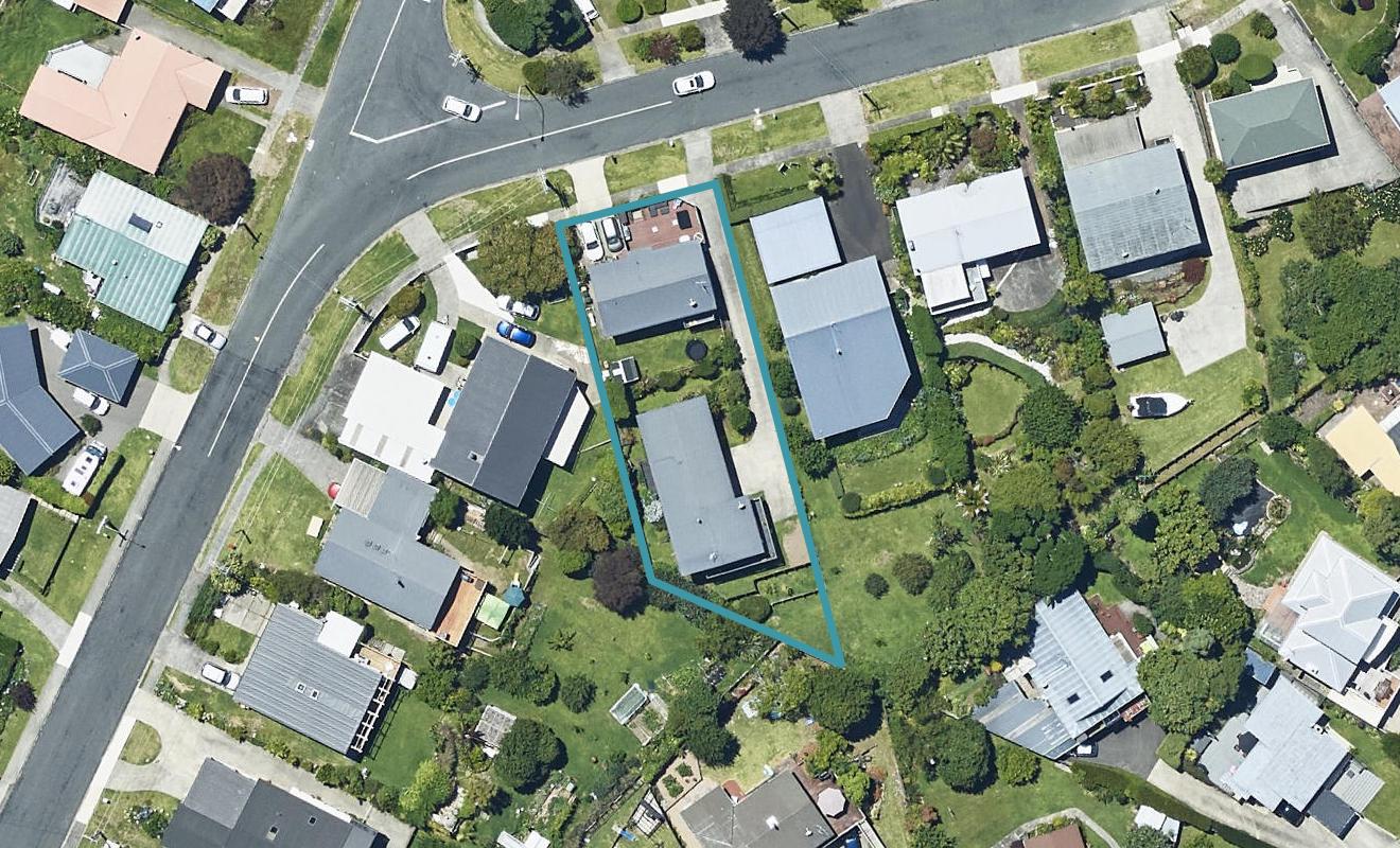 43 Vivian Drive, Omokoroa, Omokoroa - Carousel 1