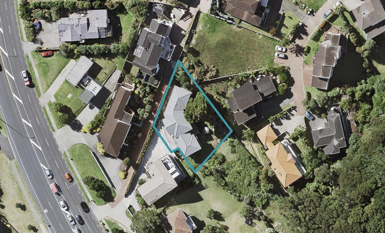 493A East Coast Road, Murrays Bay, Auckland - Carousel 1