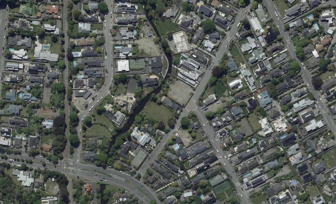 1/15 Wairarapa Terrace, Merivale, Christchurch - Carousel 1
