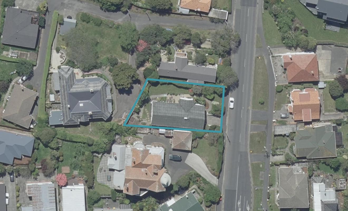 16 Jubilee Street, Belleknowes, Dunedin - Carousel 1