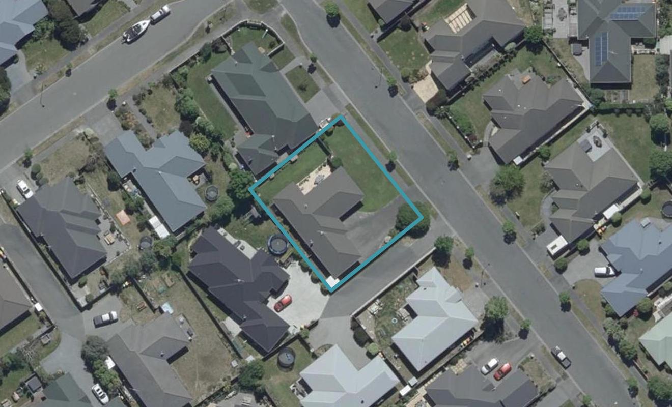 61 Puhara Avenue, Parklands, Christchurch - Carousel 1