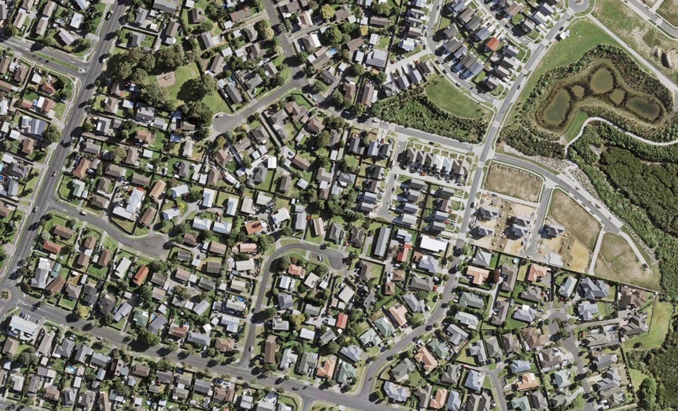 31E Becker Drive, Weymouth, Auckland - Carousel 1