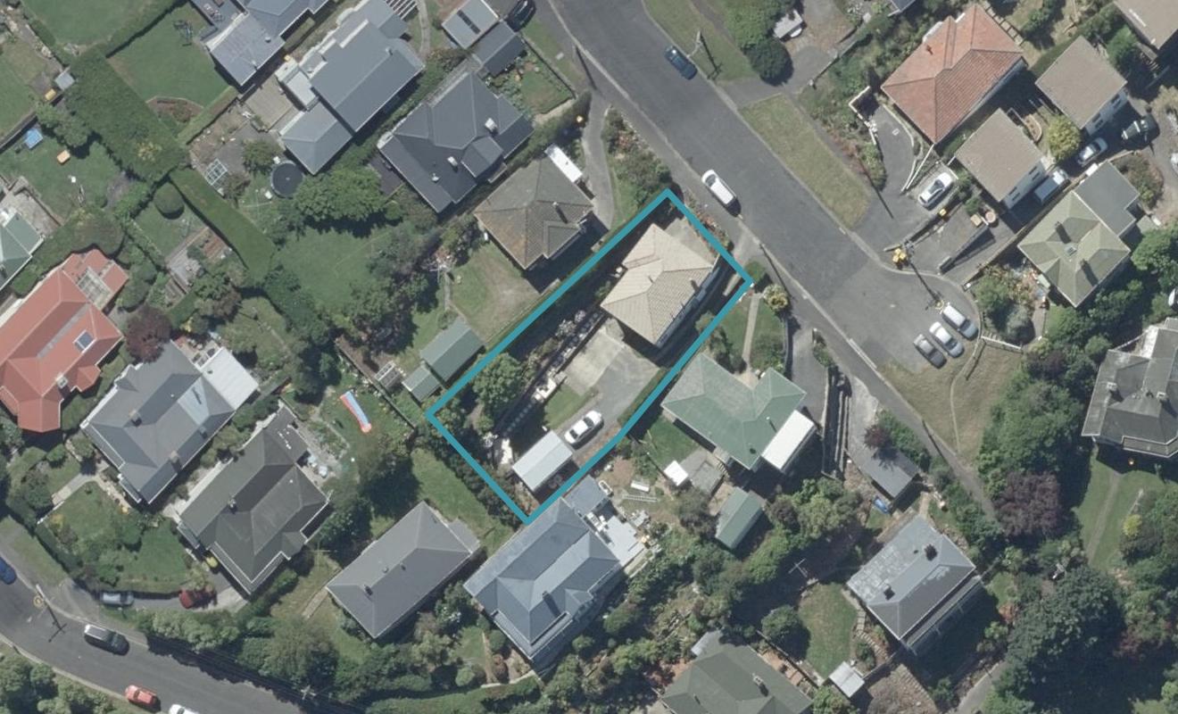 15 Orbell Street, Dalmore, Dunedin - Carousel 1