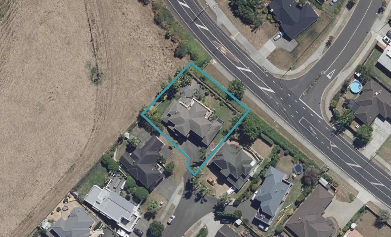 12 Southworth Place, Grandview Heights, Hamilton - Carousel 1