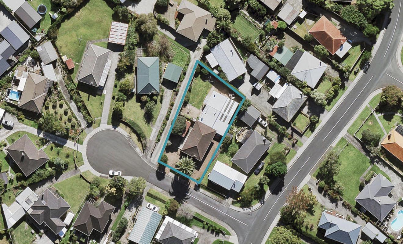 3 Beaufield Lane, Te Atatu Peninsula, Auckland - Carousel 1