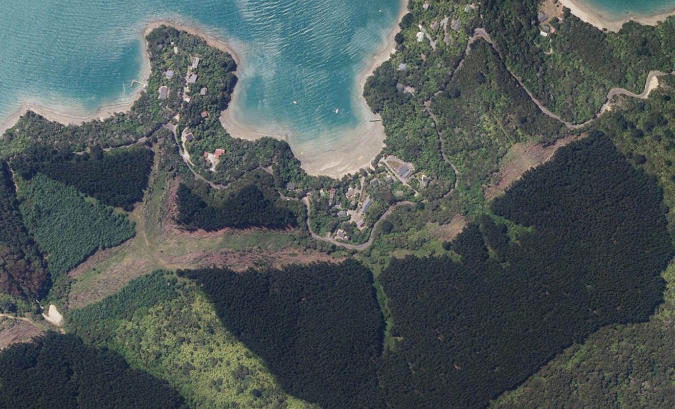 9 Broughton Bay Road, Picton - Carousel 1