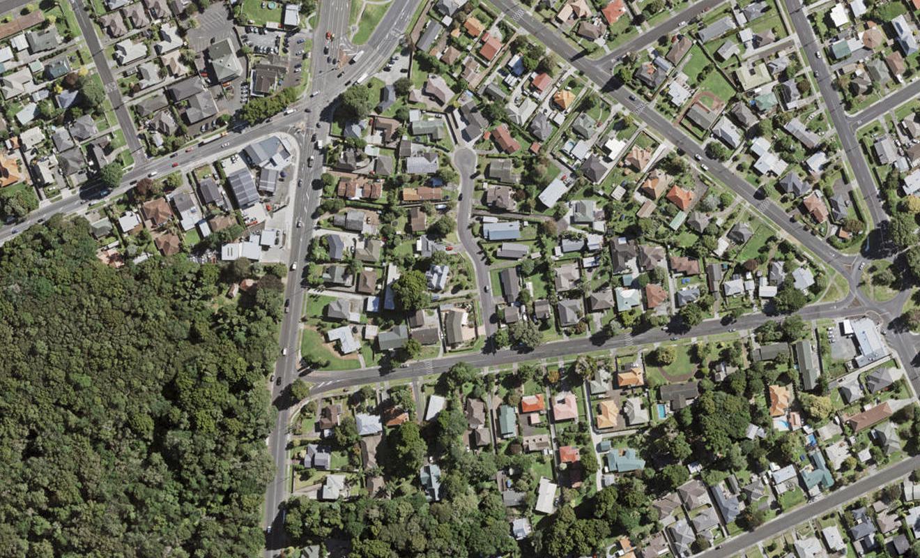 6 Mccall Place, Opaheke, Papakura - Carousel 1