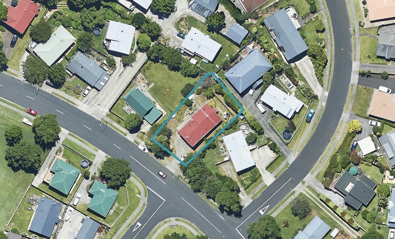 25 Osprey Drive, Welcome Bay, Tauranga - Carousel 1