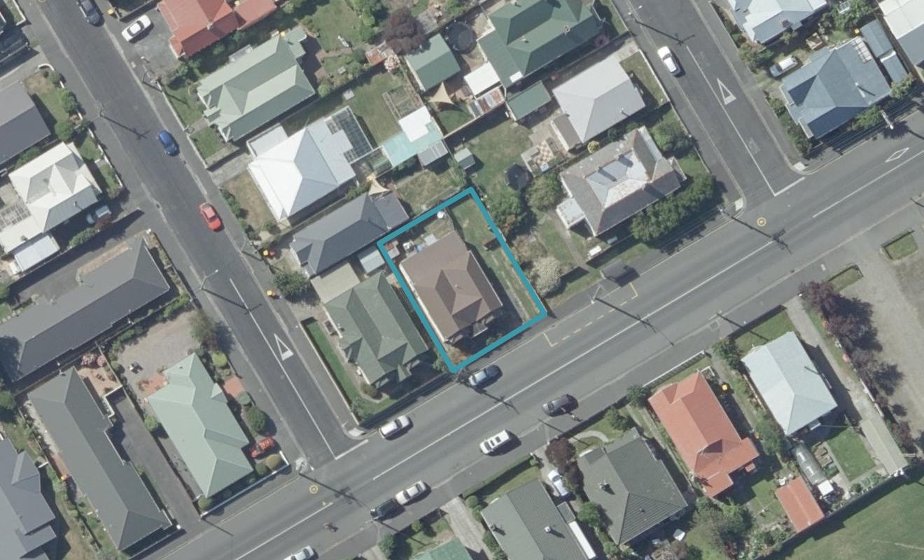 240 Macandrew Road, Forbury, Dunedin - Carousel 1