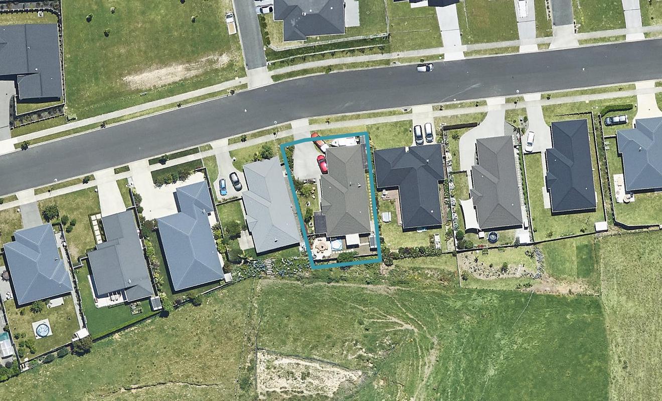 236 Ballintoy Park Drive, Welcome Bay, Tauranga - Carousel 1