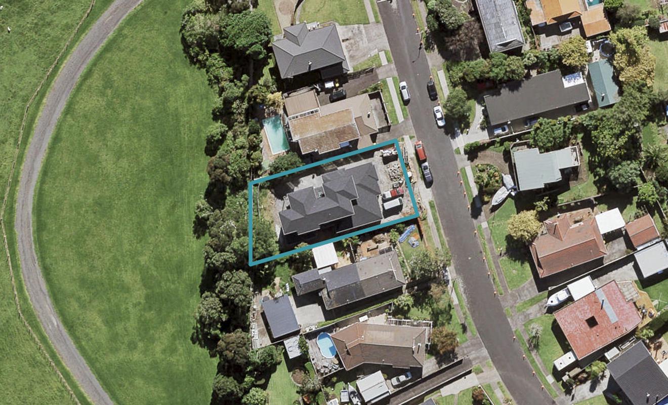 32 Andes Avenue, Mangere Bridge, Auckland - Carousel 1