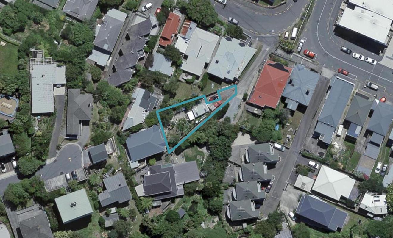 39A Hankey Street, Mount Cook, Wellington - Carousel 1