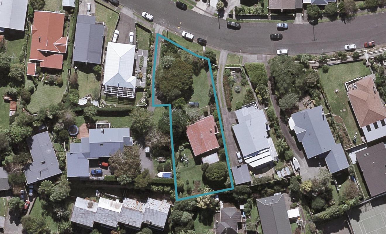 48 Waiwaka Terrace, Strandon, New Plymouth - Carousel 1
