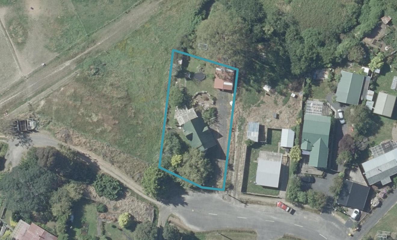 23 Hare Road, Ocean View, Dunedin - Carousel 1