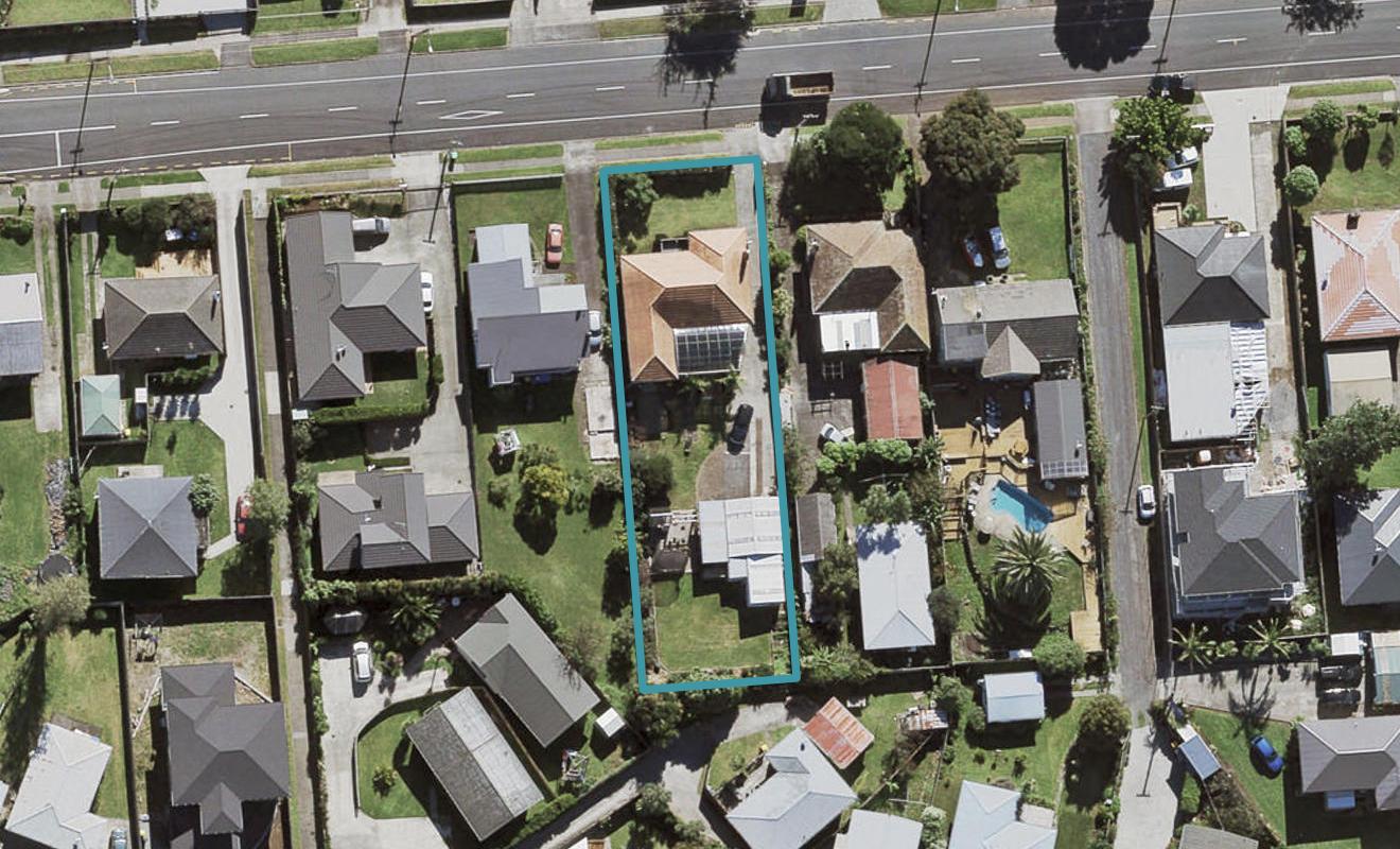 36 Miller Road, Mangere Bridge, Auckland - Carousel 1