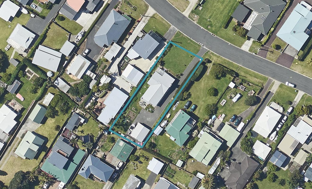 25 Roretana Drive, Athenree, Katikati - Carousel 1