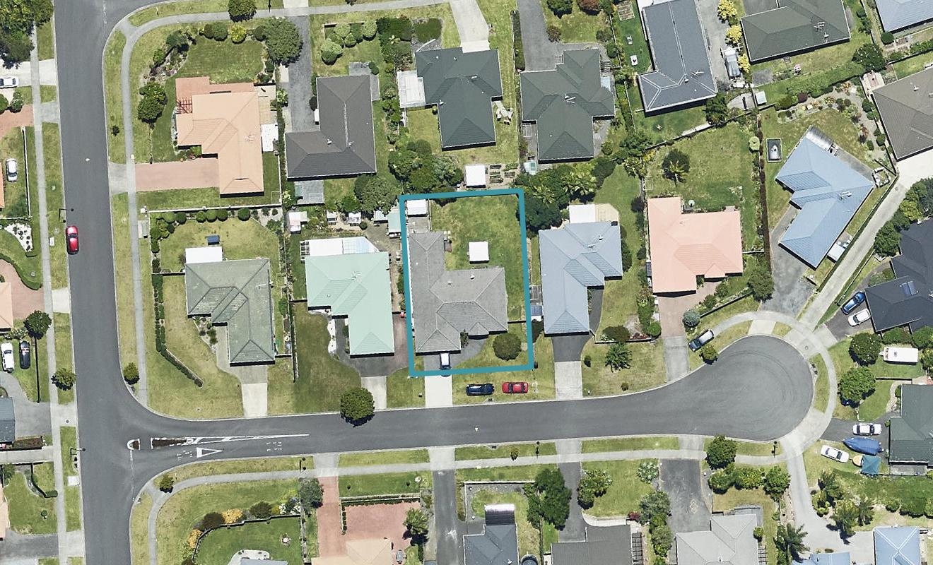 5 Peregrine Place, Welcome Bay, Tauranga - Carousel 1