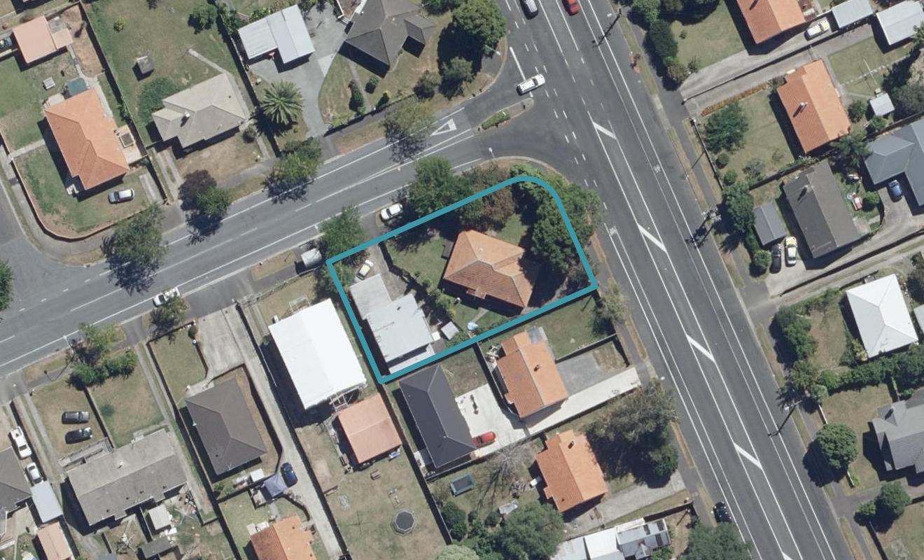 1069 Heaphy Terrace, Fairfield, Hamilton - Carousel 1
