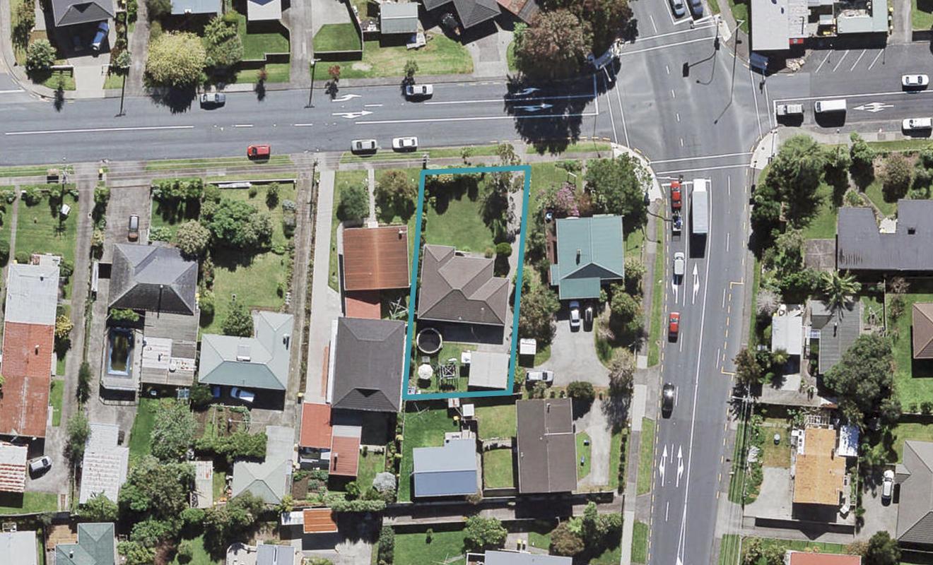 109 Mcleod Road, Te Atatu South, Auckland - Carousel 1