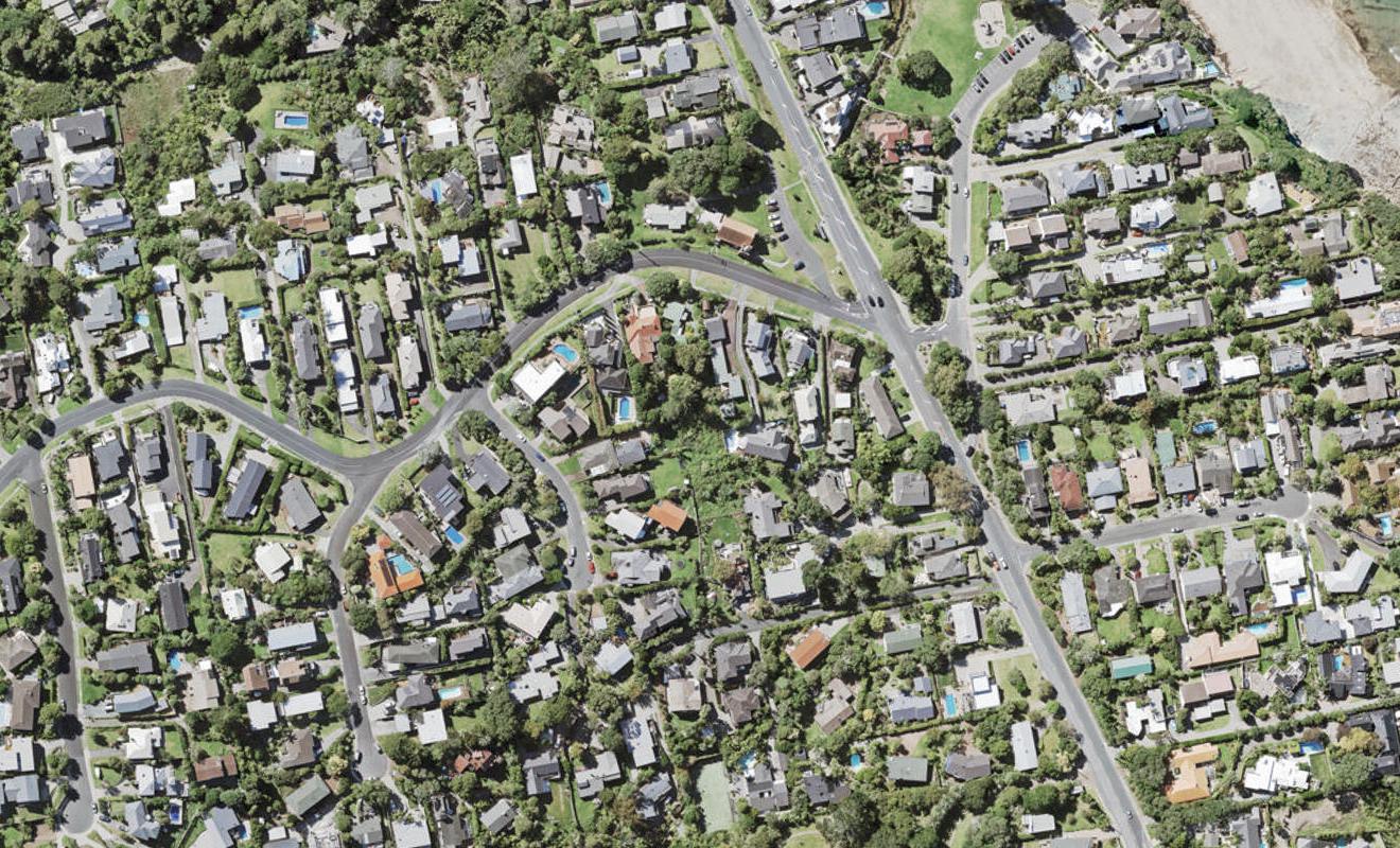 6/8 Park Rise, Campbells Bay, Auckland - Carousel 1