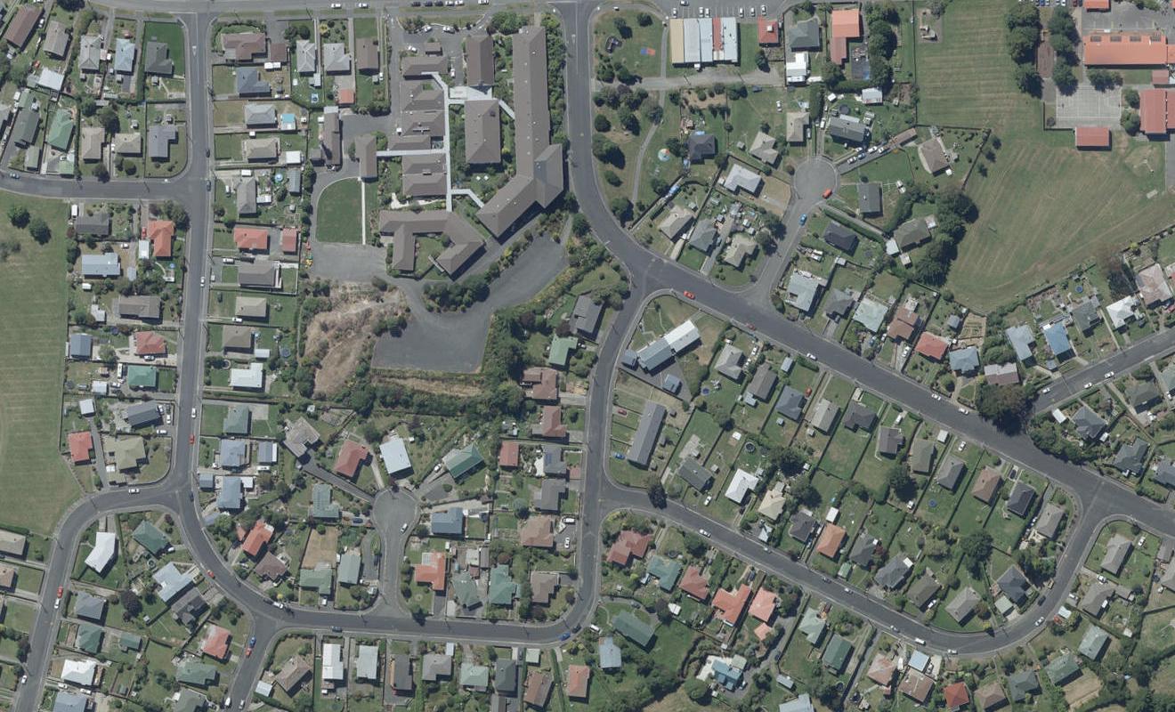 8 Saunders Street, Brockville, Dunedin - Carousel 1