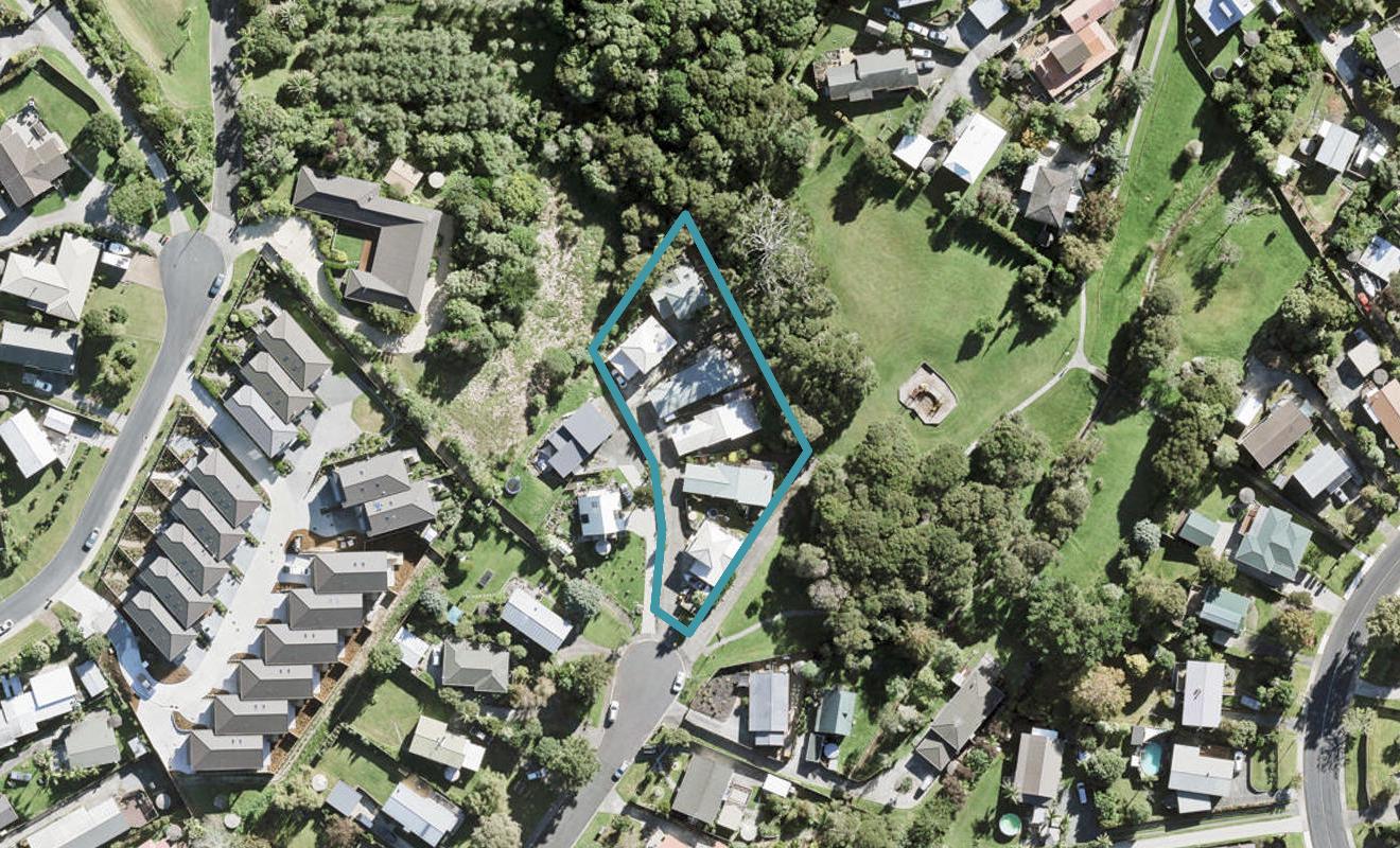 38 Shadon Place, Stanmore Bay, Whangaparaoa - Carousel 1