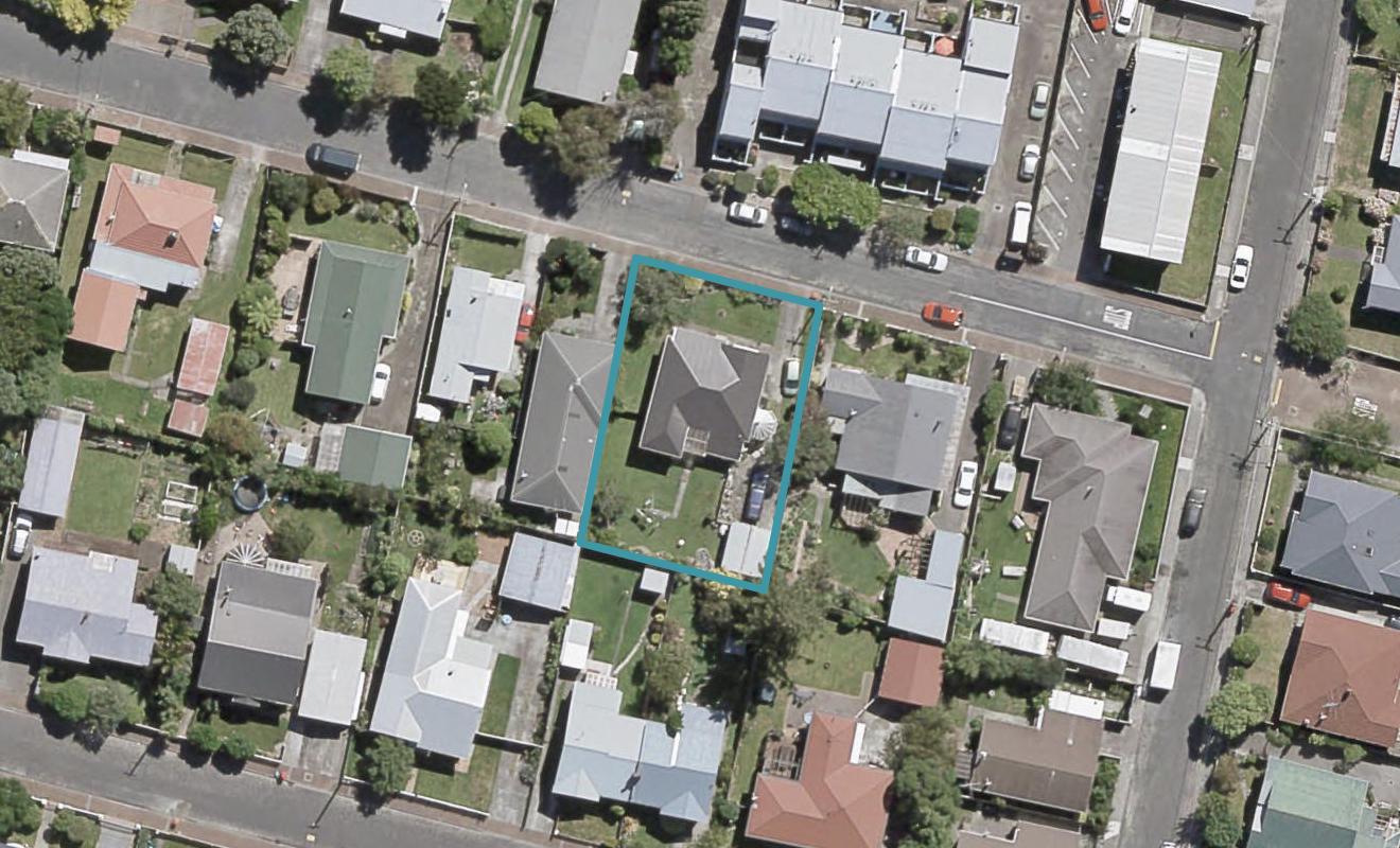 18 Valentine Street, Alicetown, Lower Hutt - Carousel 1