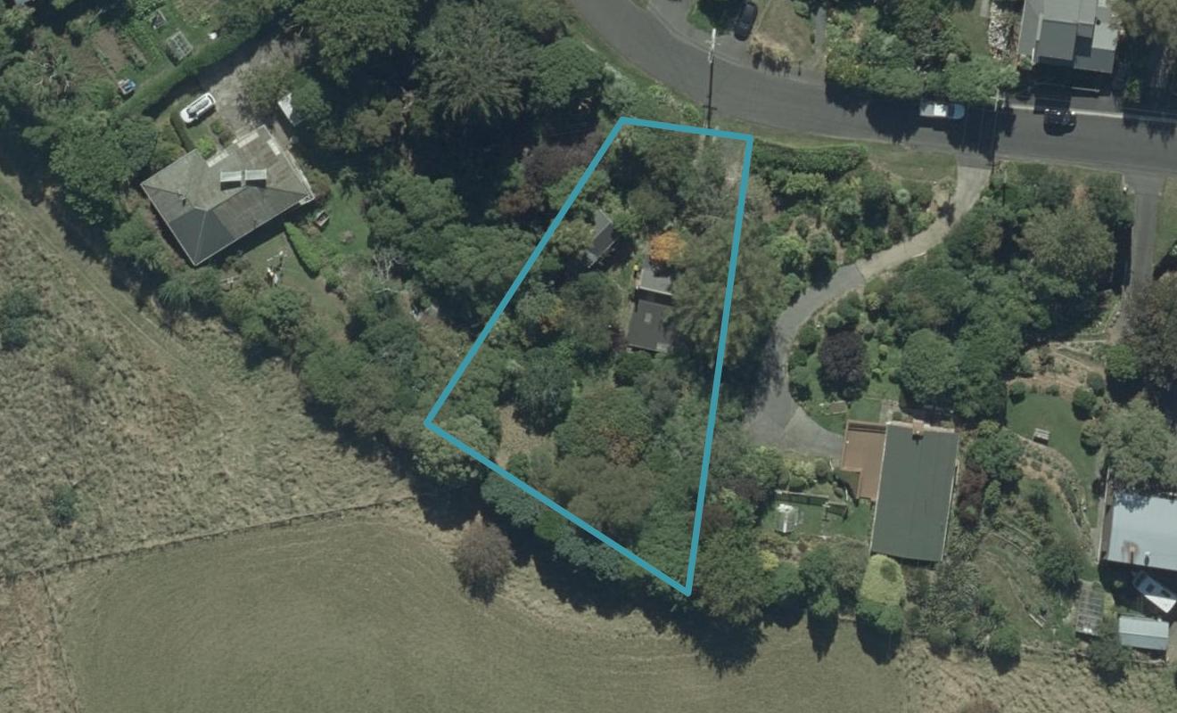 34 Greenacres Street, Macandrew Bay, Dunedin - Carousel 1