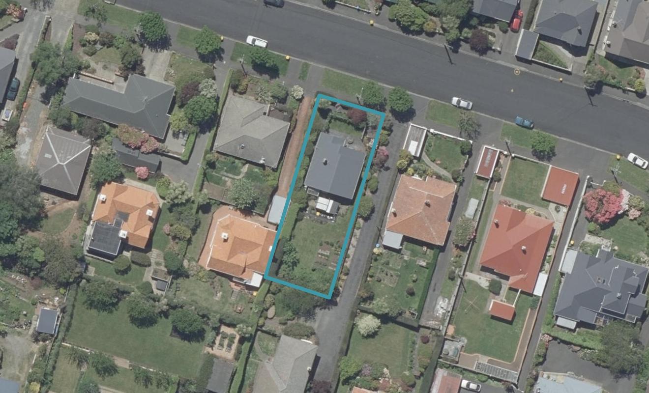 31 Rosebery Street, Belleknowes, Dunedin - Carousel 1