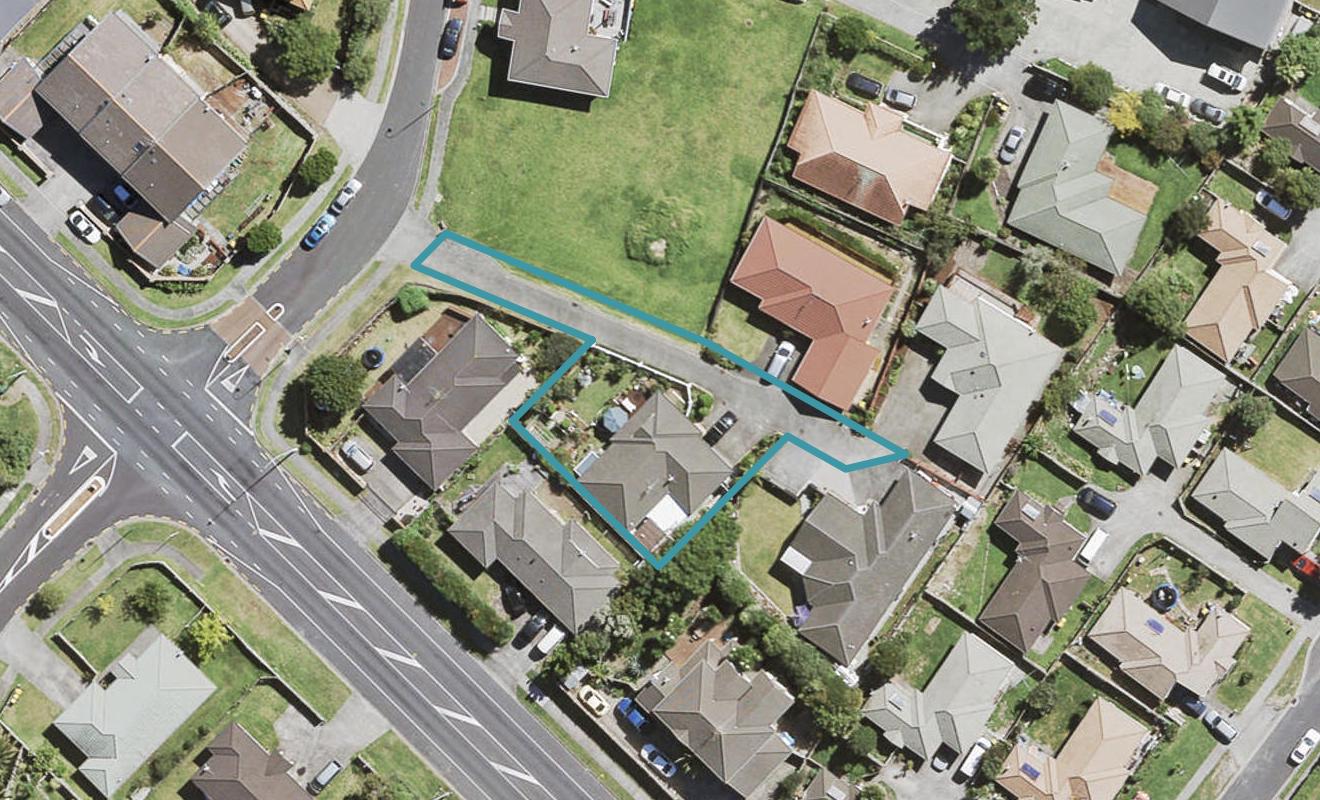 3 Lucienne Drive, Ranui, Auckland - Carousel 1