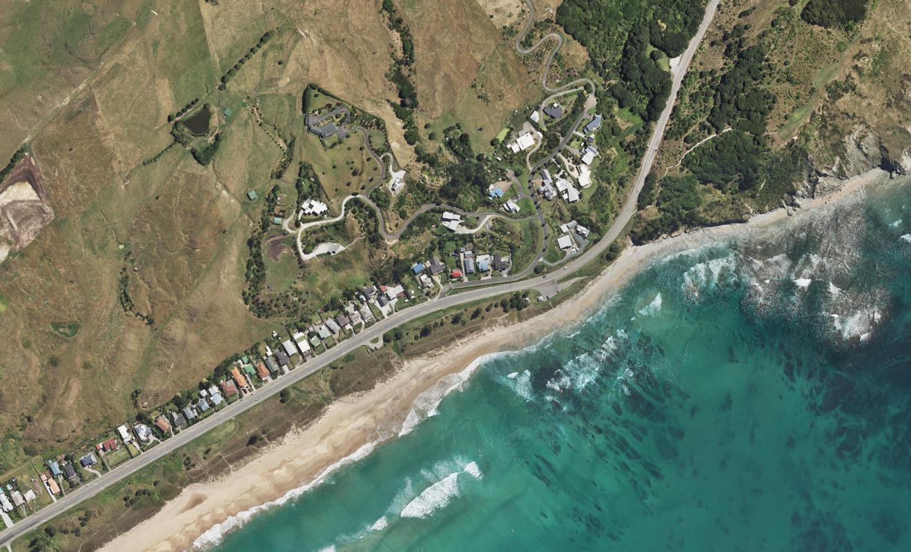 4 Sirrah Street, Okitu, Gisborne - Carousel 1