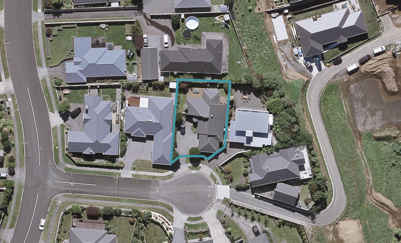 5 Willow Place, Whalers Gate, New Plymouth - Carousel 1